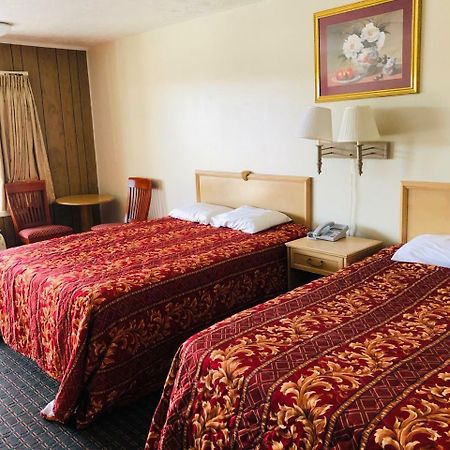 Royal Inn Motel Фронт-Ройал Экстерьер фото