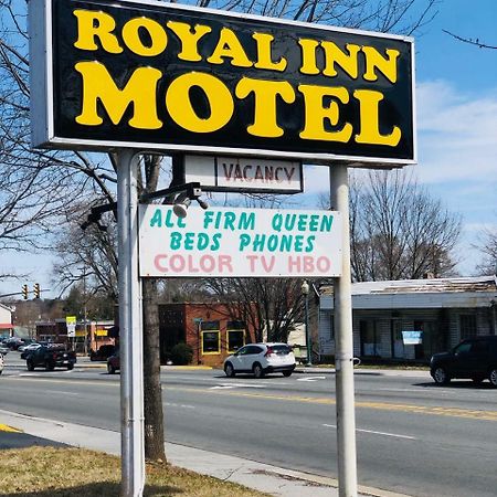 Royal Inn Motel Фронт-Ройал Экстерьер фото
