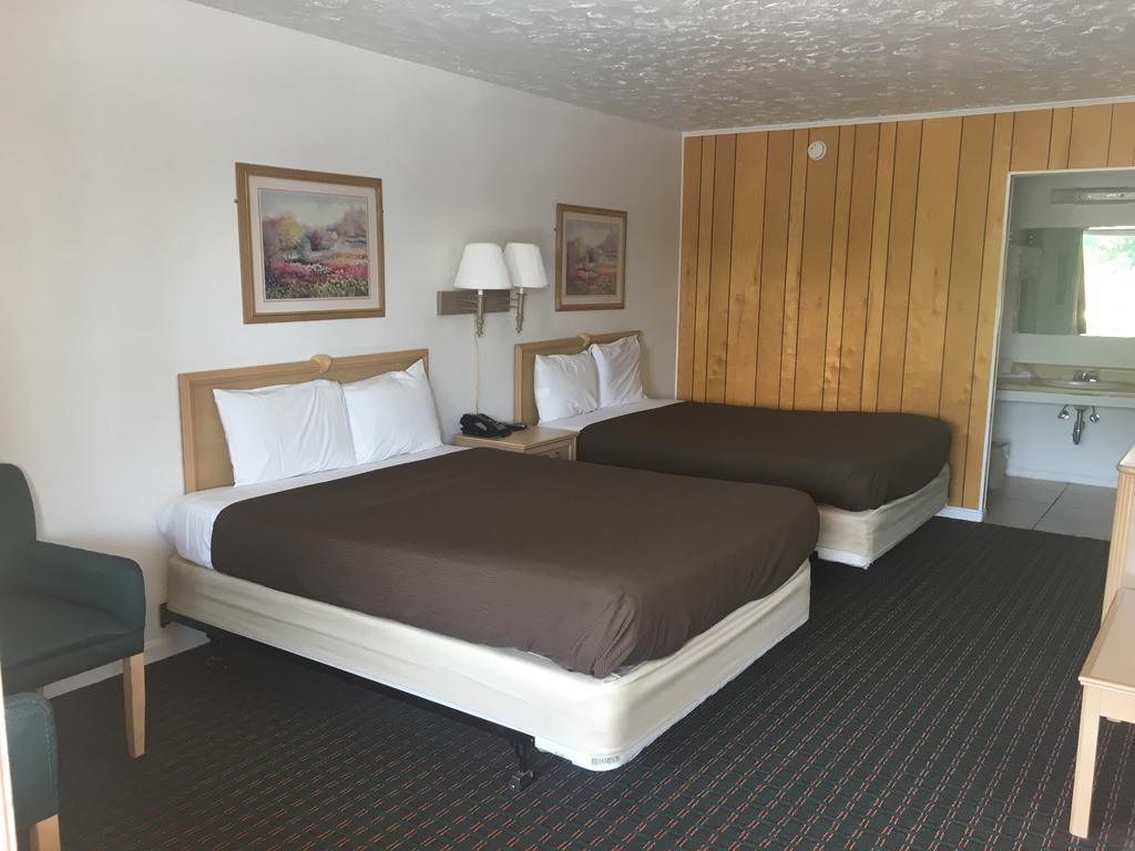 Royal Inn Motel Фронт-Ройал Экстерьер фото